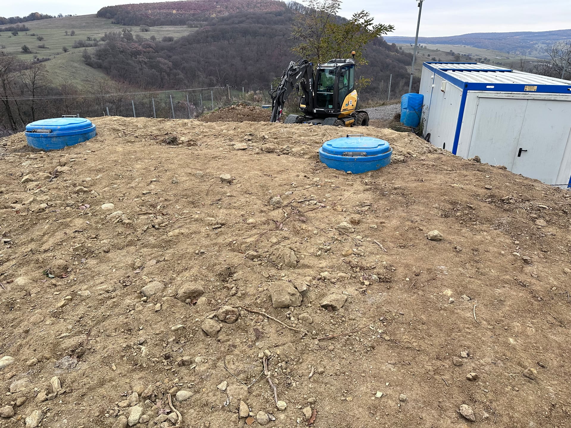Bunesti - rezervoare apa potabila Roades — fotografie 29 din 29